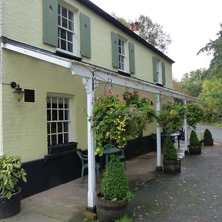The Sun Inn Englefield Green Zimmer foto
